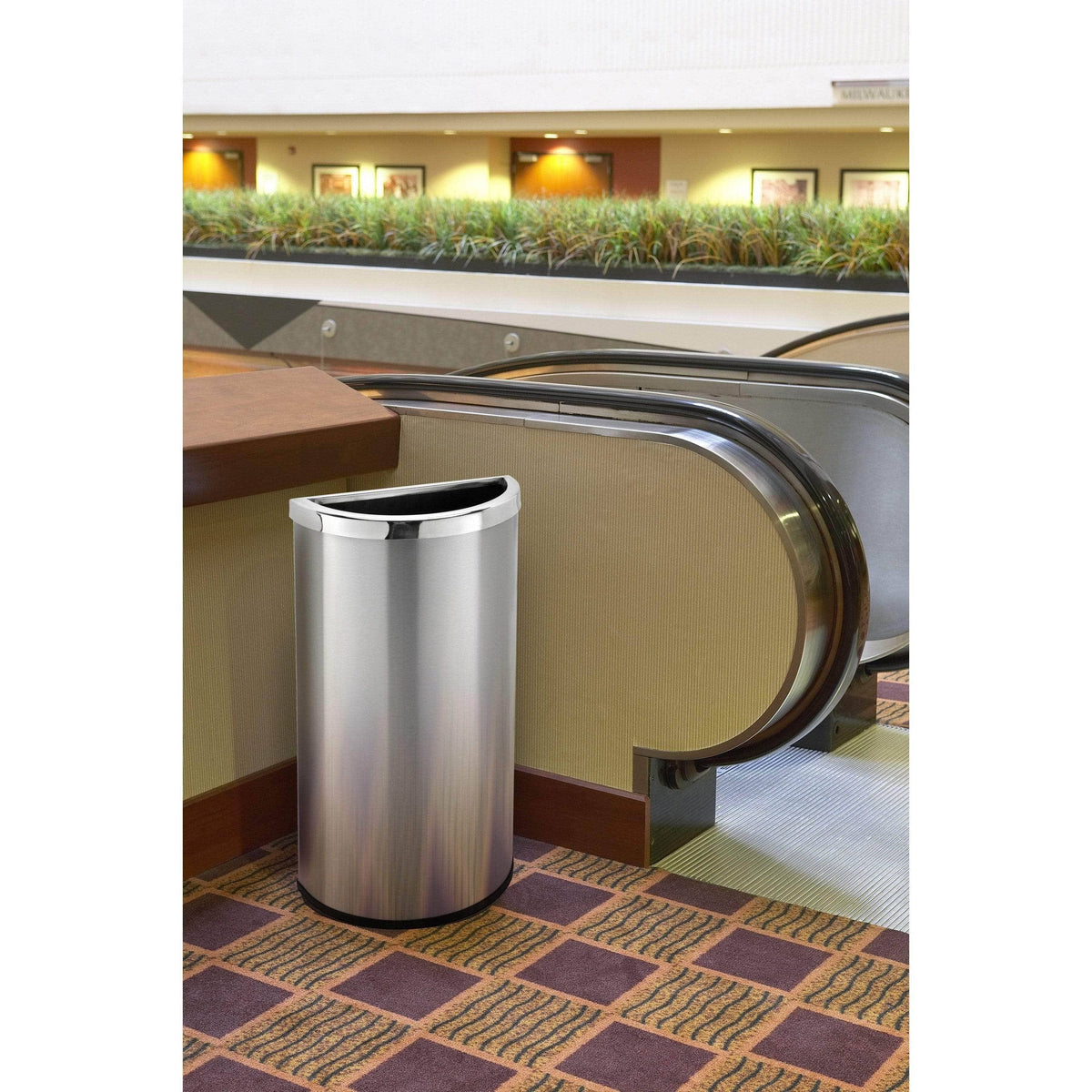 8 Gallon Stainless Steel Trash Can L95184