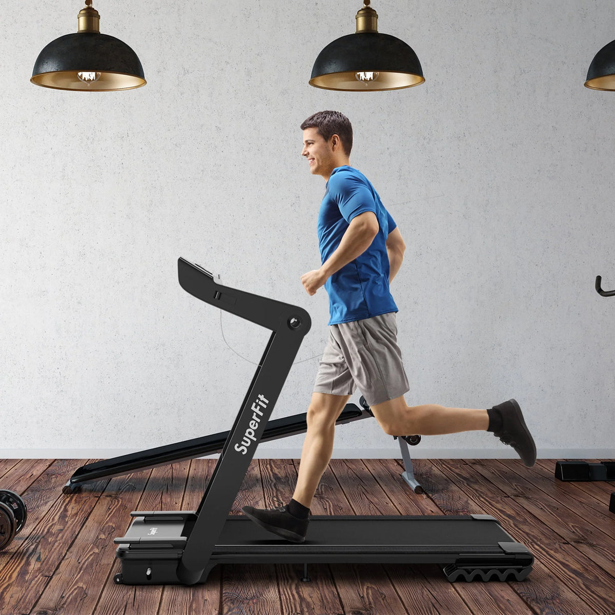 4 HP Folding Treadmill N912184