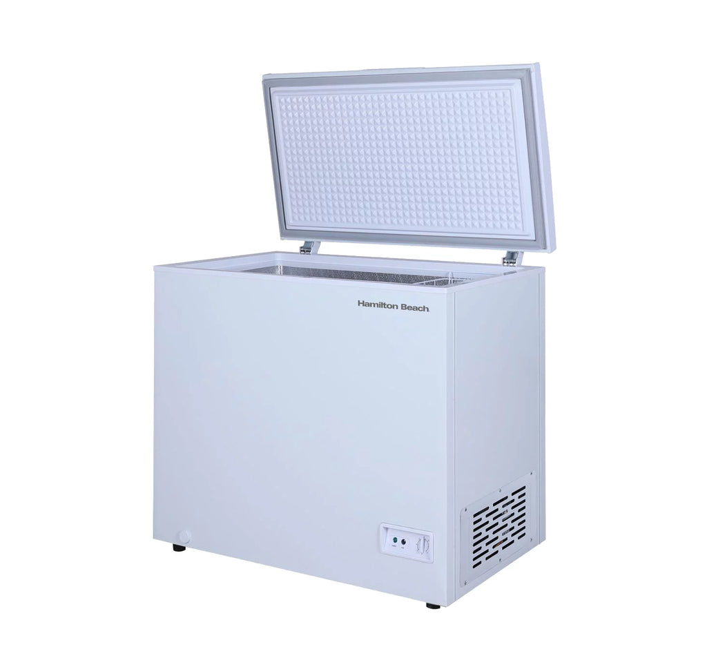 5.0 Cu. Ft. White Chest Freezer W483