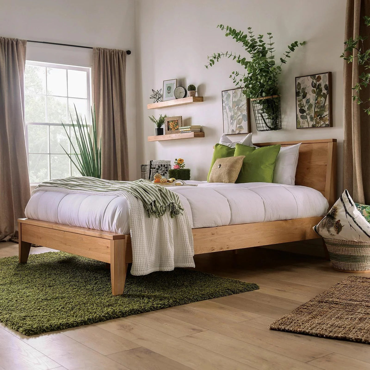 Light Oak Solid Wood Queen Bed O73697