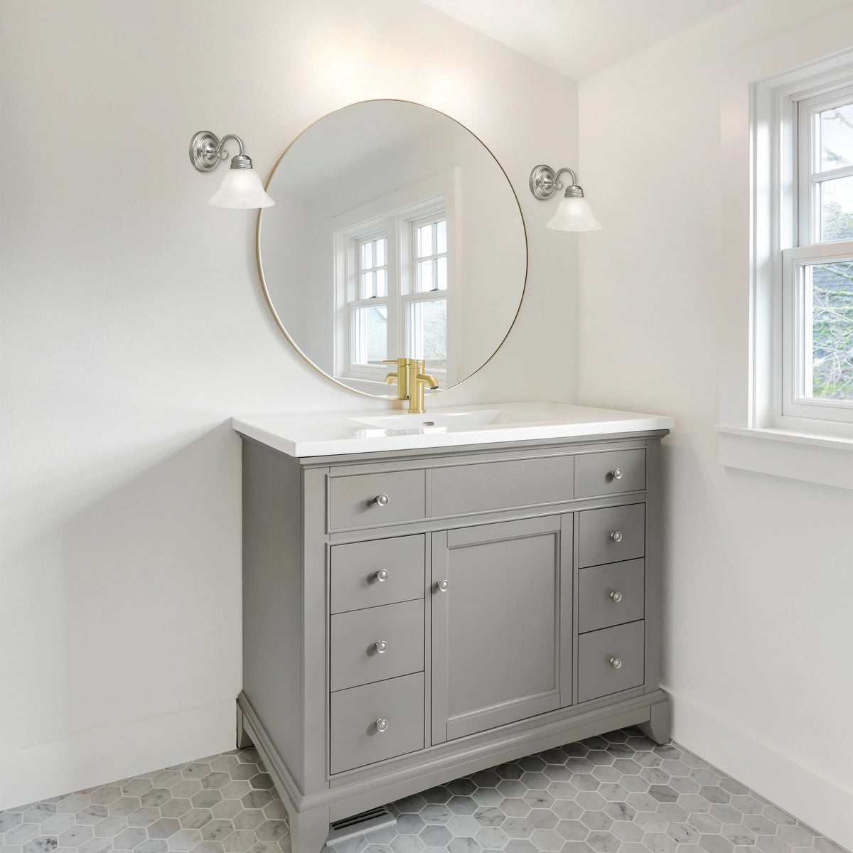 1-Light Alabaster Glass Wall Light S2703