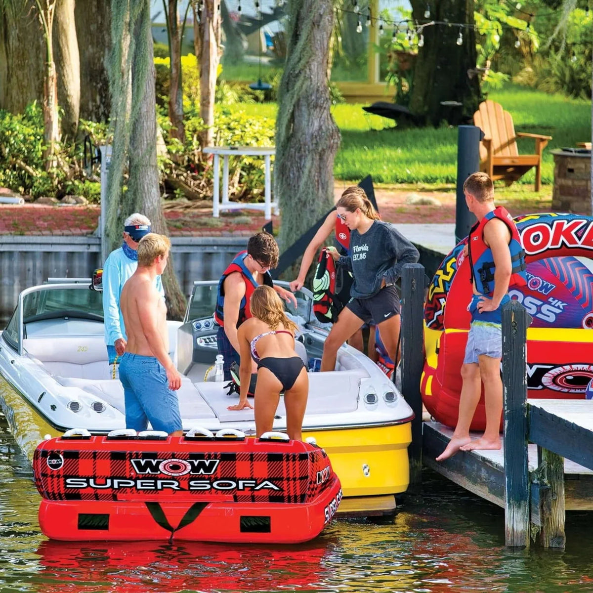 Super Sofa 1 to 3-Person Towable J294