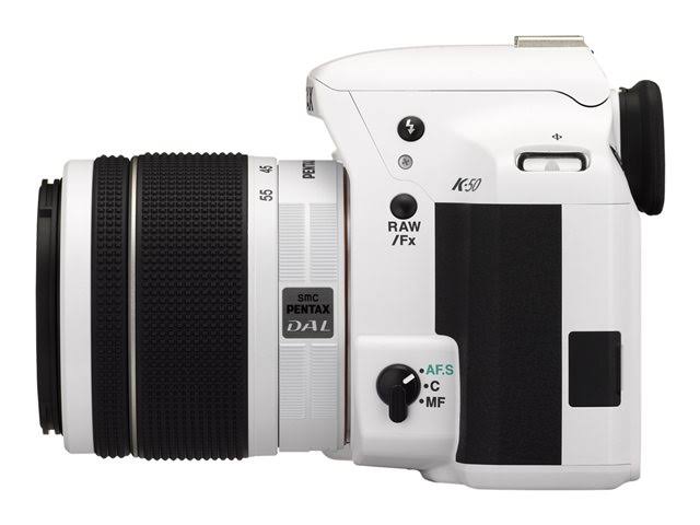 Digital SLR Camera White N1640