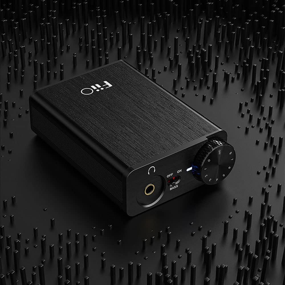 USB DAC and Headphone Amplifier with Over-Ear Stereo Headphones and 3.5mm Audio Extension Cable V2733