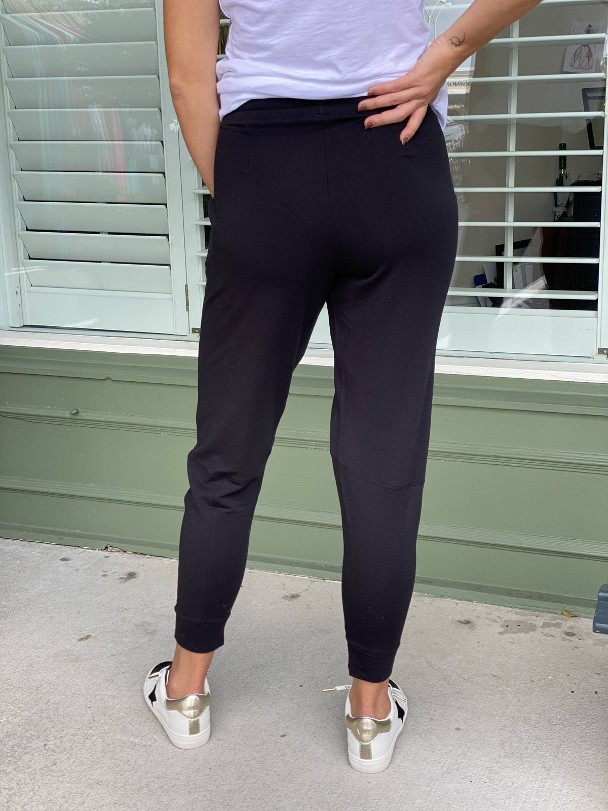 Black Fleece Jogger B9546