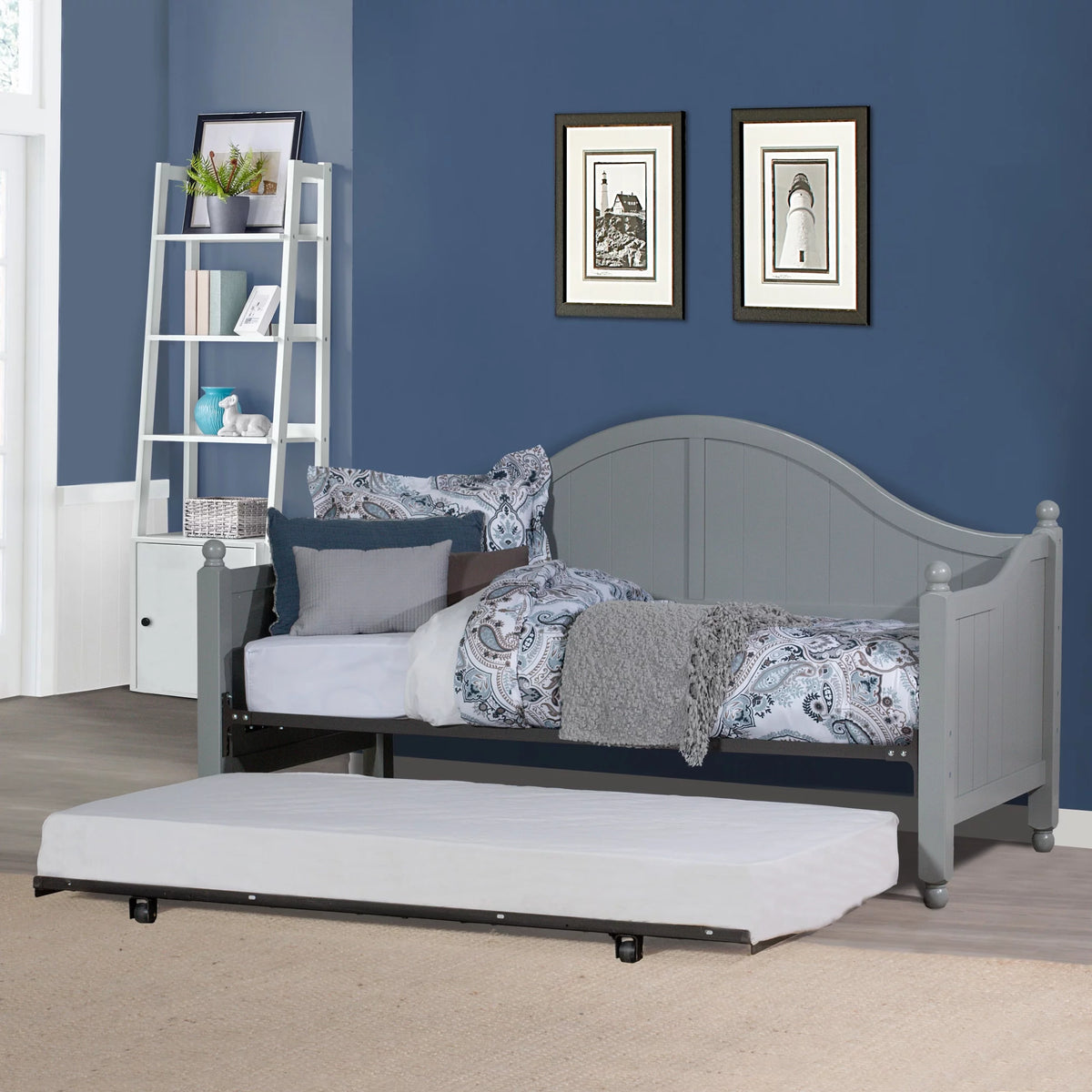 Gray Wood Daybed with Trundle N47337