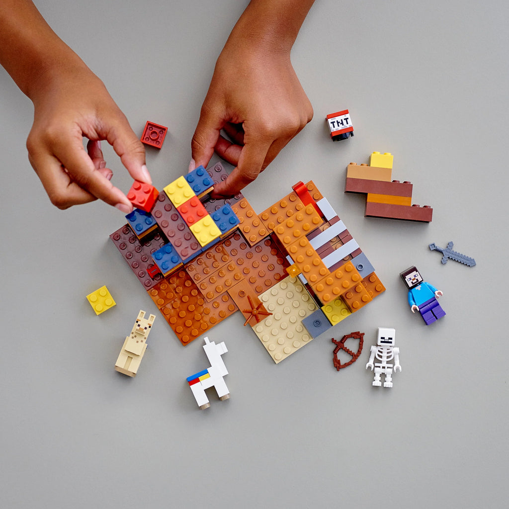 Minecraft 201 Pieces Playset H309361