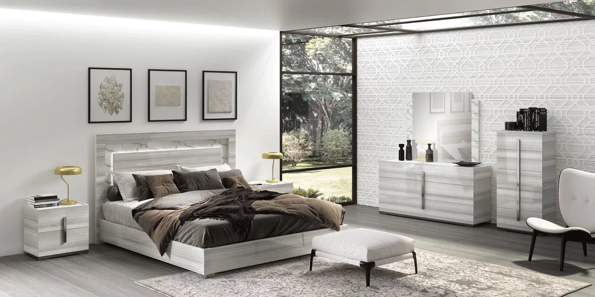 Glossy Gray Queen Bed Set 6Pcs with LED Headboard L91943