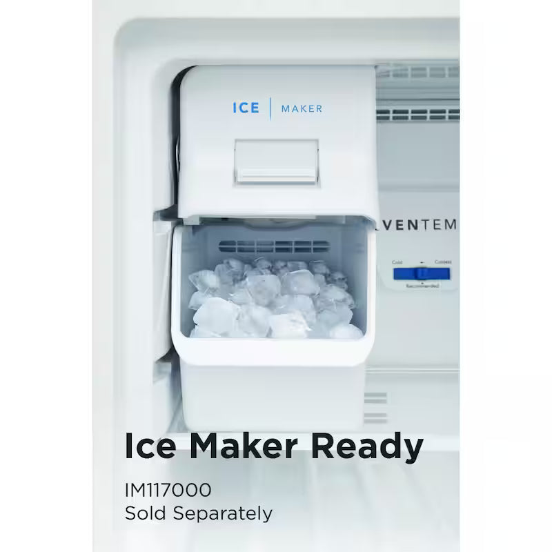 Top Freezer Refrigerator in White Q428