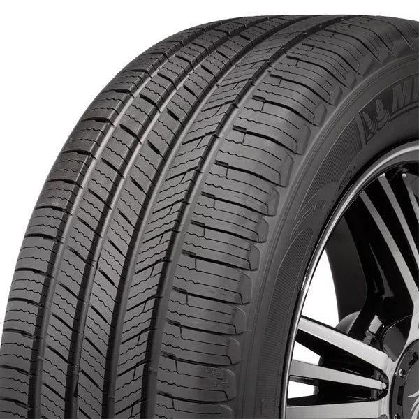 All Season Light Truck Tire C2827