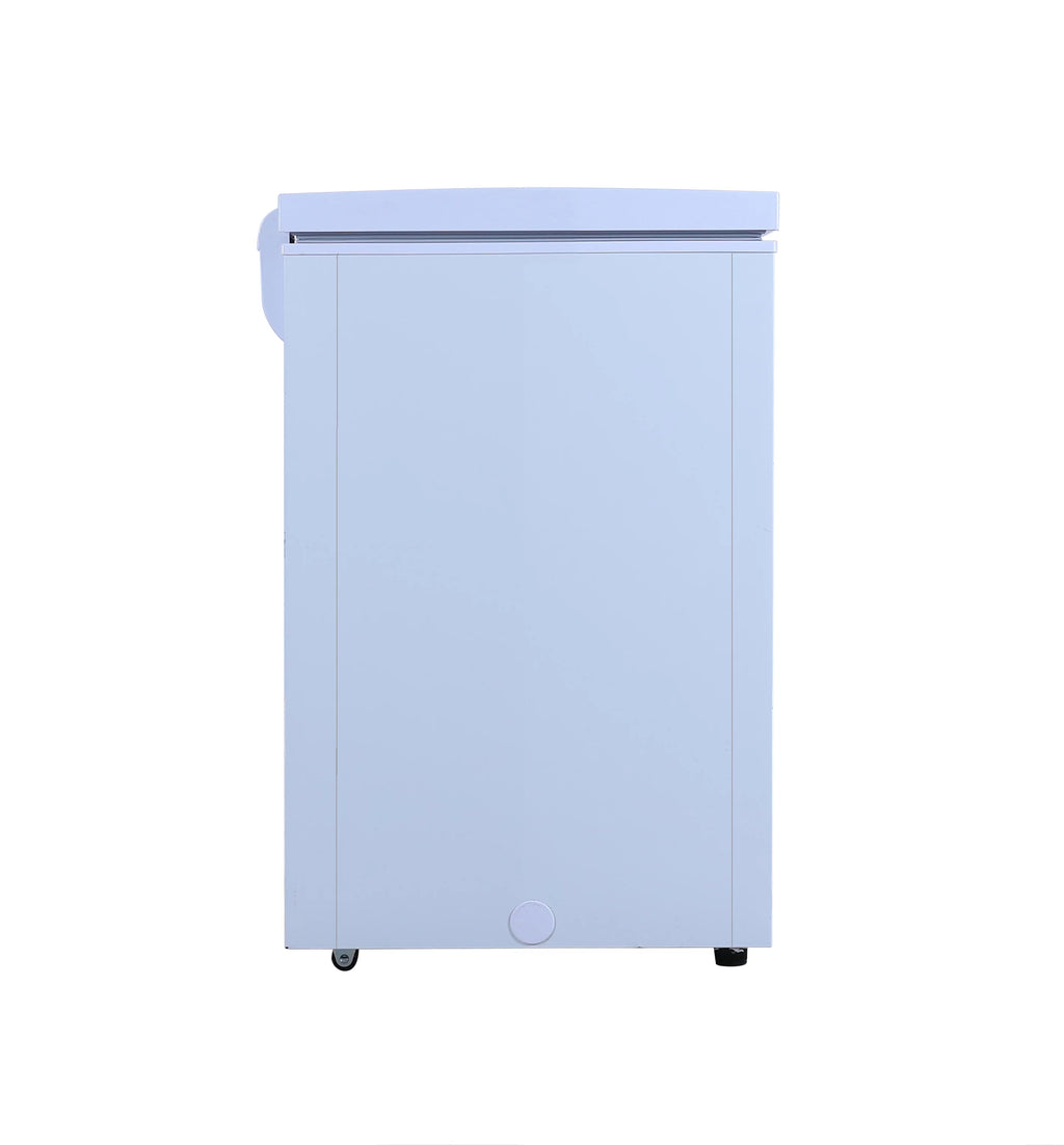 5.0 Cu. Ft. White Chest Freezer W483