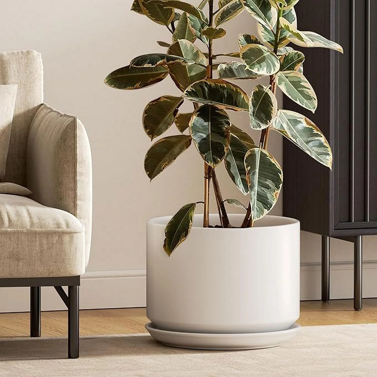 Ceramic Plant Pot with Drainage Holes and Saucer A595002