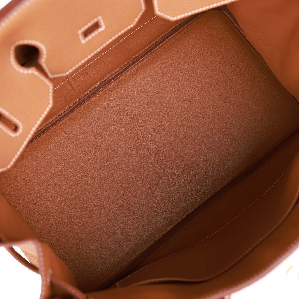 Gold Leather Handbag Q8482